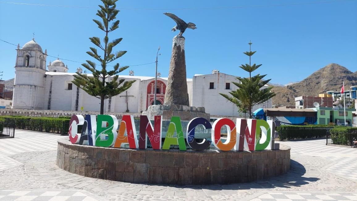 Cabanaconde Backpackers - Plaza De Armas Exterior foto
